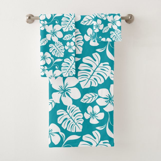 PINK BIKINI (AQUAMARINE) BAD TOWEL SET (Insitu)