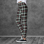 Pink Black Gray Madras Karierte Leggings<br><div class="desc">Diese Leggings sind mit einem rosa,  schwarzen und grauen karierten Muster versehen,  das Sie vom Winter bis in die Frühlingssaison leicht mitnehmen wird. Dieses karierte und moderne Hotel wird sich mit vielen Farben und Stilen in Ihrem Kleiderschrank abstimmen.</div>