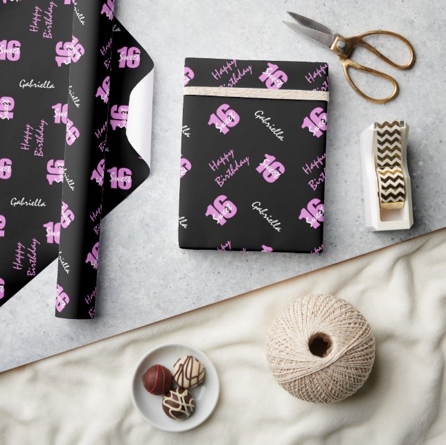 Pink Black Sweet 16 Personalisiertes Wrapping Pape Geschenkpapier (Kunsthandwerk)