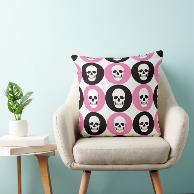 PINK BLACK & WHITE HALLOWEEN SKULLS KISSEN (Stuhl )