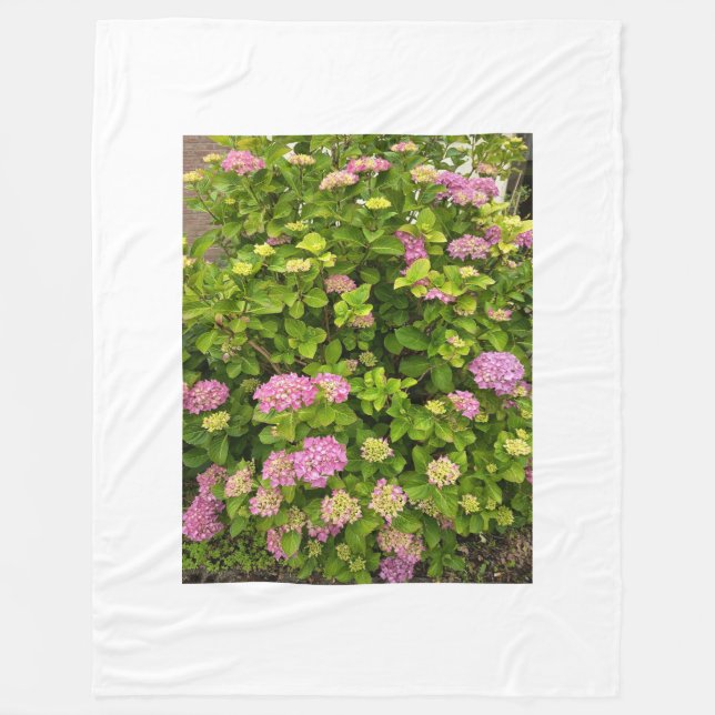 Pink Blossom Garden Throw Blanket Fleecedecke (Vorderseite)