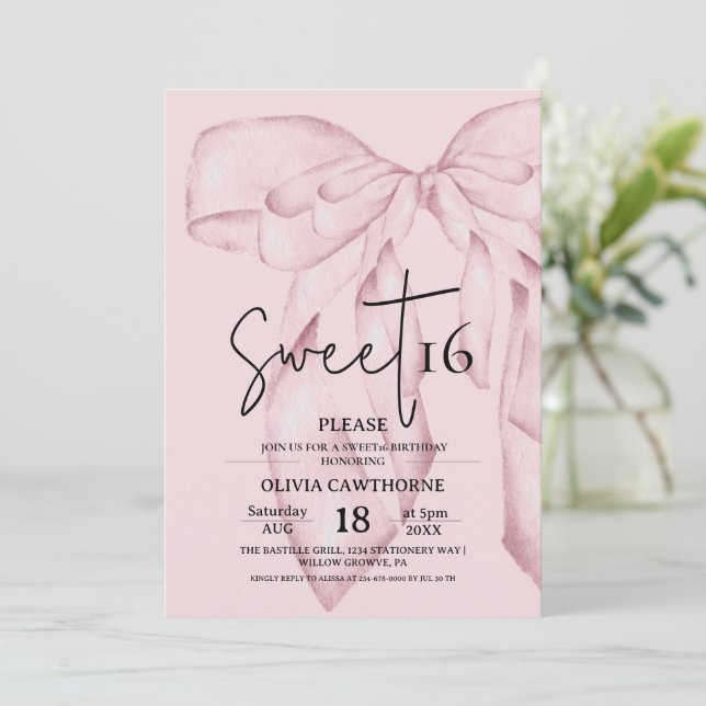 Pink Bow 16th Birthday ⎮Modern Elegant Sweet 16 Einladung (Stehend Vorderseite)