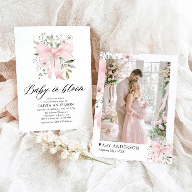 Pink Bow Baby in Bloom Floral Girl Babydusche Einladung (Blush Pink Bow Floral Baby in Bloom Girl Baby Shower Invitation)