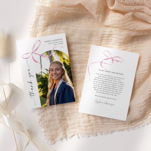 Pink Bow Vertical Script Abschluss Dankeskarte (Von Creator hochgeladen)