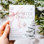 Pink Bow Winter Onerderland Girl 1. Geburtstag Einladung<br><div class="desc">Pink Bow Winter Onerderland Girl 1. Geburtstag Einladung mit Schneeflocken Details in Rosa und Silber Farbpalette</div>