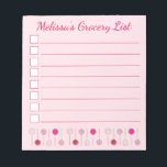 Pink Cake Pops Personalisiert Backwaren Liste Notizblock<br><div class="desc">Das Notizblock-Design der Lebensmittelcheckliste zeigt originelle Illustrationen einer Reihe von rosa mattierten Kuchen Pop Gebäck. Personalisieren Sie einfach mit Ihren Informationen. Viele zusätzliche illustrierte Notizblöcke sind auch in diesem Shop erhältlich. Dieses Design ist auch auf anderen Produkten erhältlich. Sehen Sie nicht, wonach Sie suchen? Brauchen Sie Hilfe bei der Anpassung?...</div>