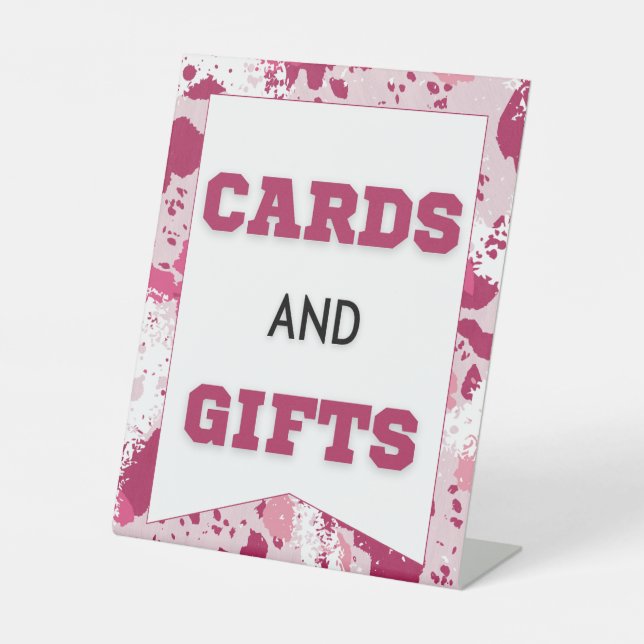 Pink Camouflage Kinderduschkarten & Geschenke Fußb Sockelschild (Vorderseite)