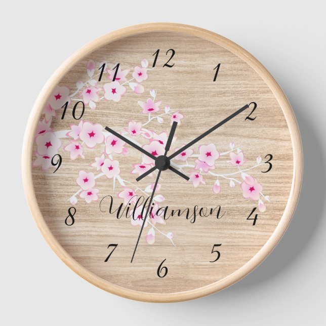 Pink Cherry Blossom Imitate Holz Monogramm Uhr (Vorderseite)