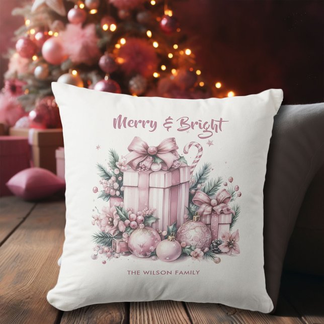 Pink Christmas Glam Merry Décor Personalisiert Kissen (pink christmas ideas glam personalized throw pillow decor watercolor presents baubles decorations)