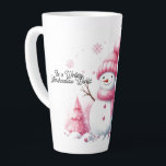 Pink Christmas Snowman Marshmallow World Milchtasse<br><div class="desc">Wenn Sie ein rosa Weihnachtsdesign schätzen, werden Sie diesen rosa Schneemann aus Marshmallows in rosa Hut und Schal mit Zweiarmen Liebe finden. Random rosa Schneeflocken flattern um ihn herum mit rosa Marshmallows neben ihm zusammen mit einem rosa Weihnachtsbaum. Die Nachricht lautet: "Es ist eine wintery marshmallow world", die nach Ihren...</div>
