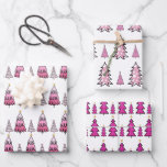 Pink Christmas Tree Muster Glitzer & Leopard Fun Geschenkpapier Set<br><div class="desc">Mit diesen niedlichen Blättern mit rosa Weihnachtsbaummustern wackeln Sie Ihre Geschenke schön.</div>