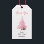 Pink Christmas Winter Tree Kinderdusche Danke Geschenkanhänger<br><div class="desc">Niedliche Geschenketiketten für Ihre Weihnachtszeit Baby Dusche Gastgeschenke,  das Design mit einem Aquarellpinken Weihnachtsbaum mit Geschenken am Fuß. Wenn Sie diese Designs für ein passenderes Produkt wünschen,  kontaktieren Sie mich bitte.</div>
