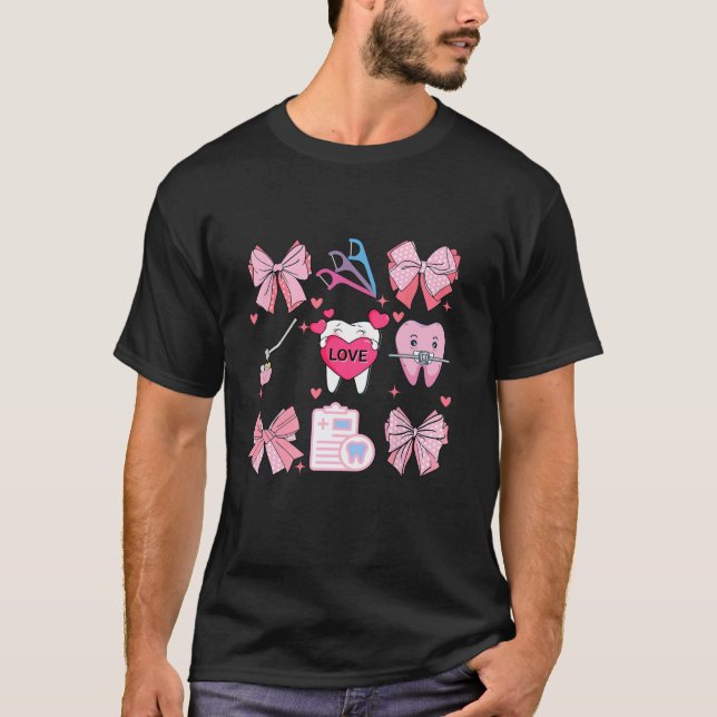 Pink Coquette Bow Niedlich Teeth Dentist Squad Den T-Shirt (Vorderseite)
