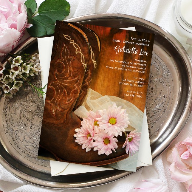 Pink Daisies Cowboy Boots Western Brautparty Einladung (Von Creator hochgeladen)