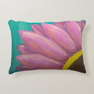 Pink Daisy Accent Pillow Zierkissen