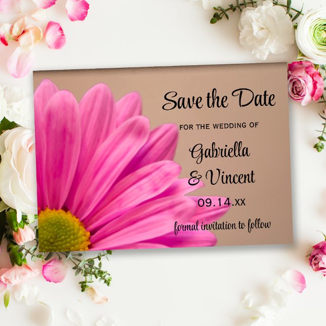 Pink Daisy auf Tan Wedding Speichern Sie das Datum Save The Date (Von Creator hochgeladen)