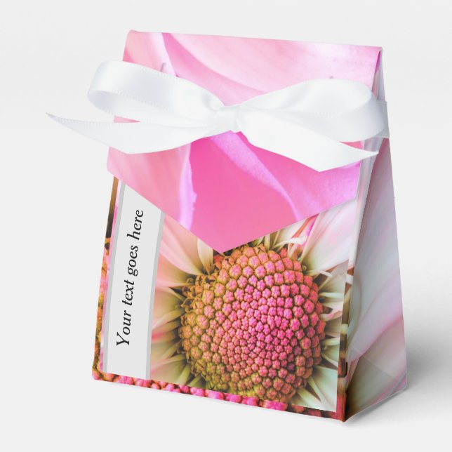 Pink Daisy Gevor Box, die personalisiert werden ka Geschenkschachtel (Vorderseite)