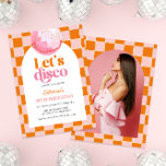 Pink Disco Ball 30. Geburtstag Einladung<br><div class="desc">Diese Geburtstagsfeier lädt zu einem lebendigen Design mit kühnen Farben ein, das die Spannung und den Spaß eines 30. Geburtstags perfekt einfängt. Es verfügt über eine Retro-inspirierte Ästhetik mit einer Diskokugel und einem lebhaften karierten Muster in abwechselnden orangen und rosa Quadraten. Im Hintergrund kann man ein cooles Foto des Geburtstagsmädchens...</div>