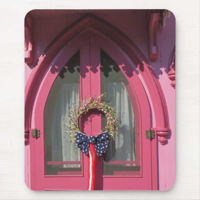 Pink Door Gingerbread Hütte - Martha's Vineyard Mousepad (Vorne)
