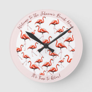 Pink Flamingo Design Beach House Willkommen Sommer Runde Wanduhr