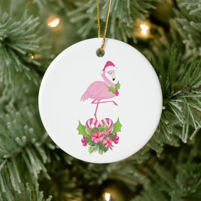 Pink Flamingo in Weihnachtsmannmütze Whimsisches W Keramik Ornament (Baum)