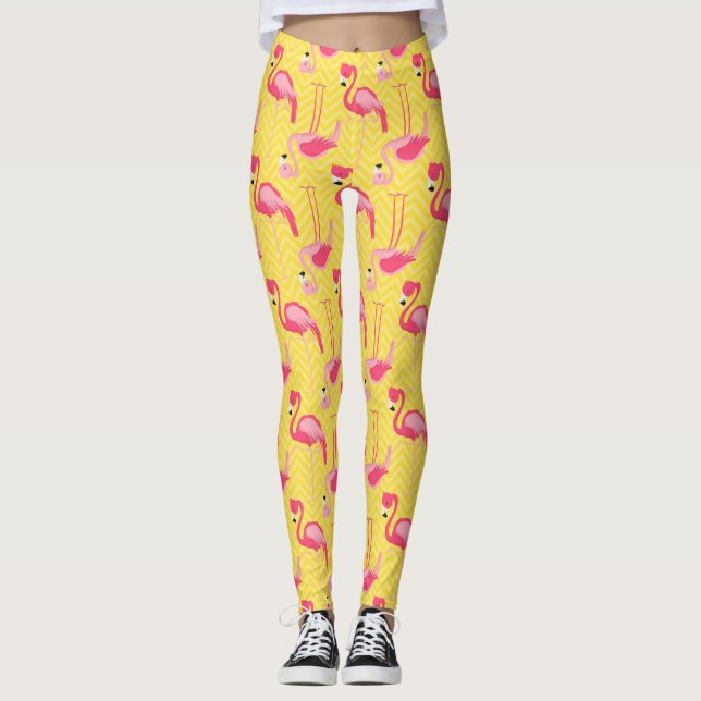 Pink Flamingo Muster auf den Gelben Leggings (Vorderseite)