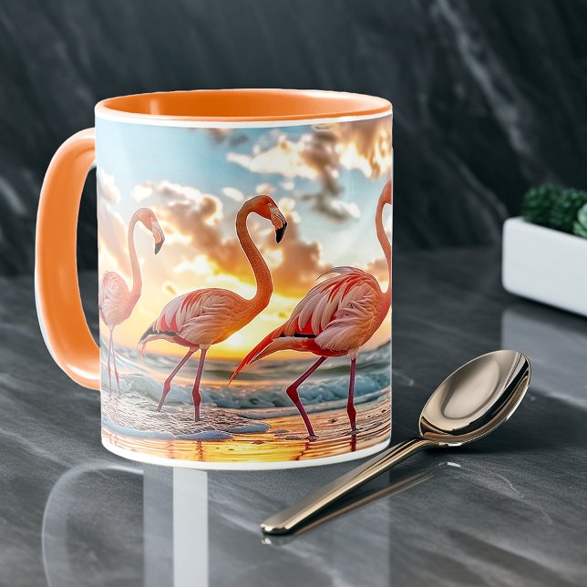 Pink Flamingos Ocean Beach Sunset Tasse (Von Creator hochgeladen)