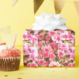 Pink Floral Bloom Pattern – Soft Botanical Design Geschenkpapier