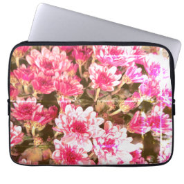 Pink Floral Bloom Pattern – Soft Botanical Design Laptopschutzhülle
