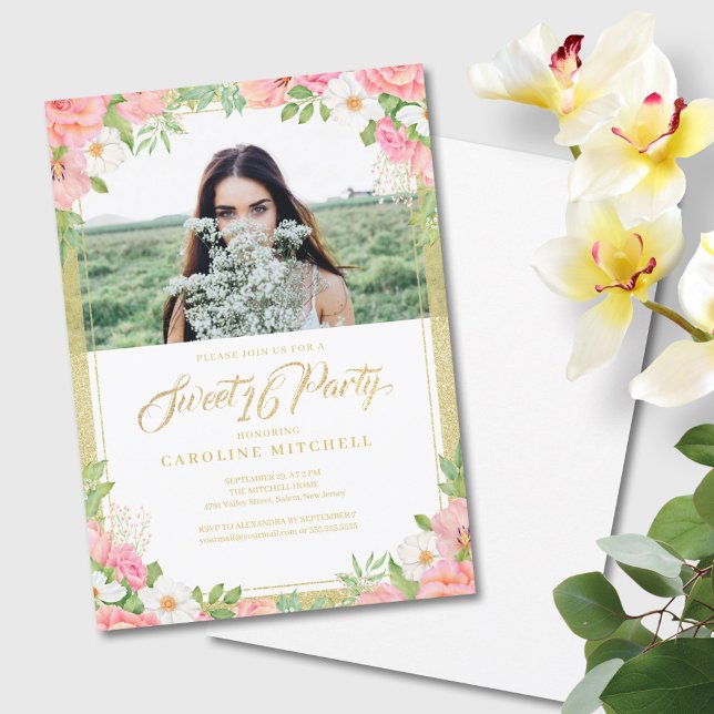 Pink Floral Bouquet Rose Sweet 16 Party Foto Einladung (Von Creator hochgeladen)