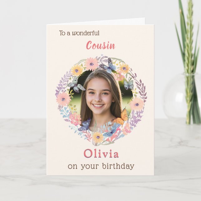 Pink Floral Elegant Female Cousin Photo Birthday Karte (Vorderseite)