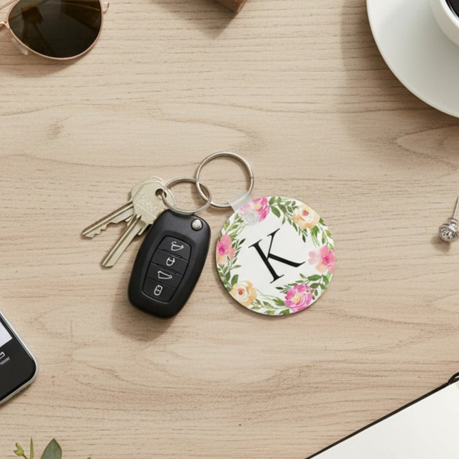 Pink Floral Initial Schlüsselanhänger (Von Creator hochgeladen)
