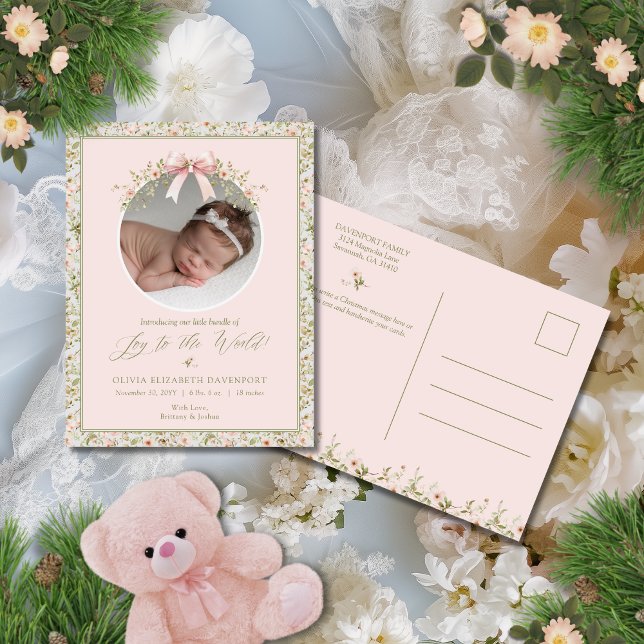 Pink Floral Neugeborenes Foto Weihnachten (This ultra girly Christmas themed birth announcement features dainty roses.)
