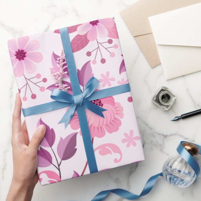 Pink Floral Pattern with Elegant Blossoms Geschenkpapier (Schenken)