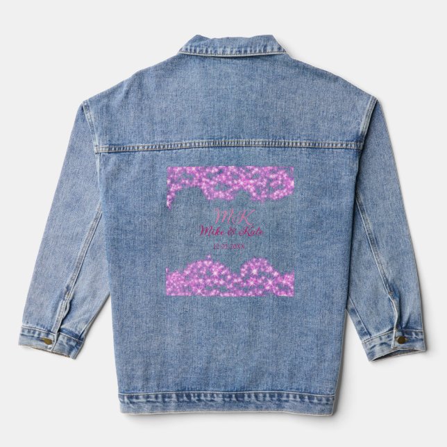 Pink fügen Sie Pärchennamen Datum monogramm Glitze Jeansjacke (Rückseite)