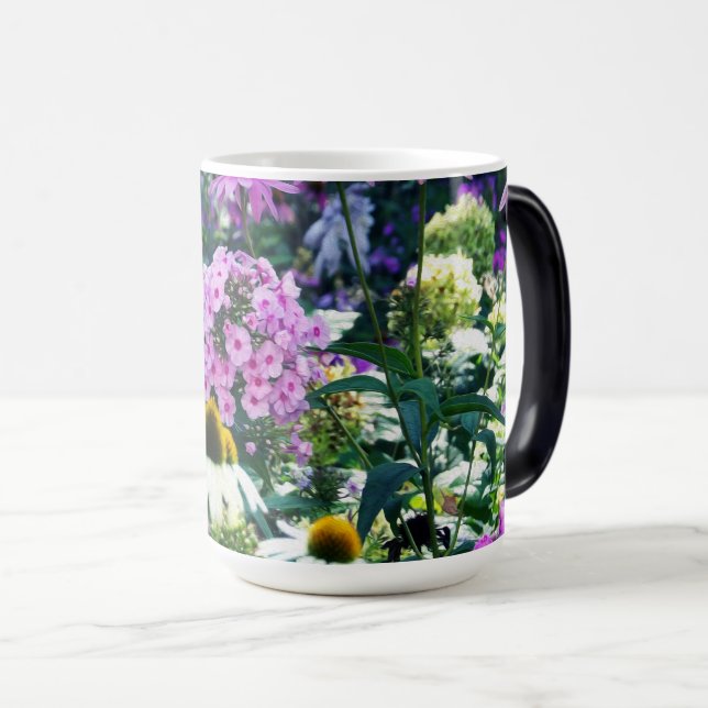 Pink Garden Phlox Landschaft mit Kone-Blume Verwandlungstasse (VorderseiteRechts)