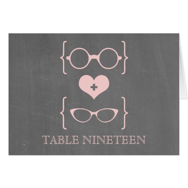 Pink Geeky Glasses Chalkboard Tischnummer Card (Vorderseite (Horizontal))