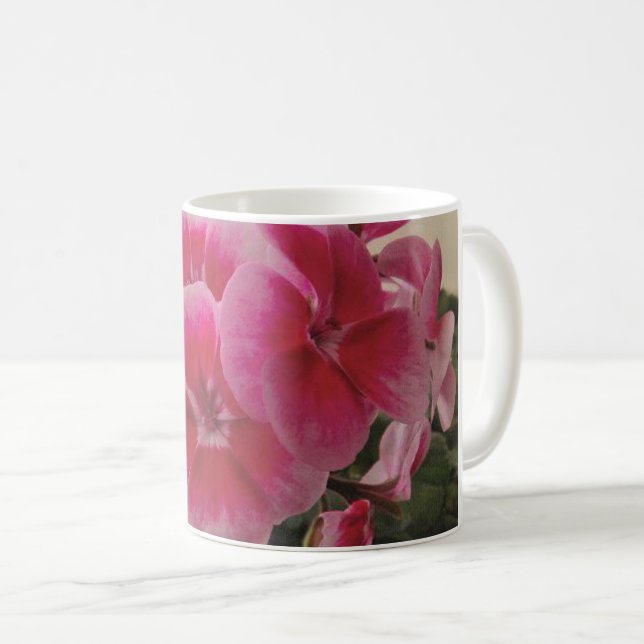 PINK GERANIUM Tasse (VorderseiteRechts)