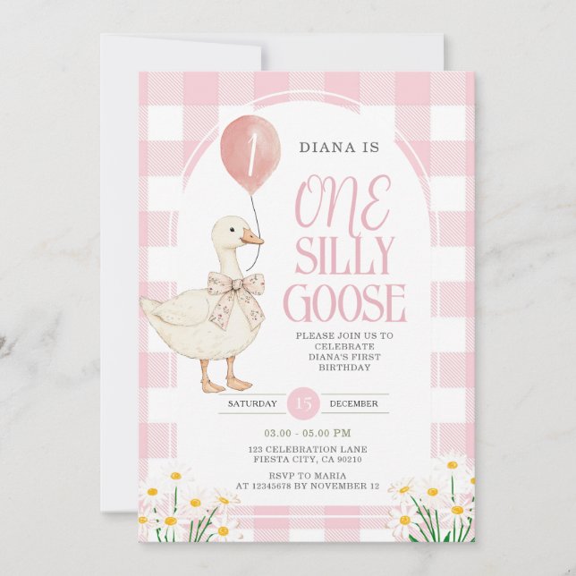 PINK Gingham Daisy One Albern Goose Birthday Einladung (Vorderseite)