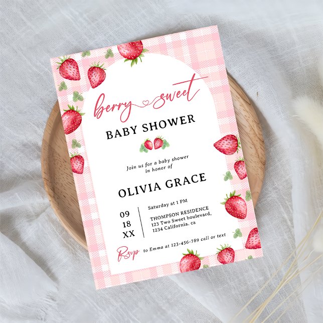 Pink Gingham Strawberry Baby Dusche Party Einladung (Von Creator hochgeladen)