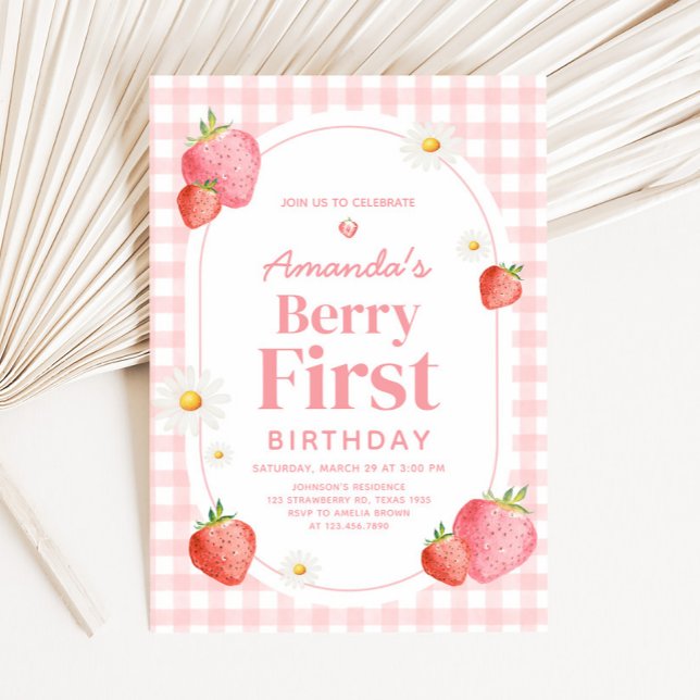 Pink Gingham Strawberry Berry First Birthday Party Einladung (Pink Gingham Berry First Birthday Party Invitation)