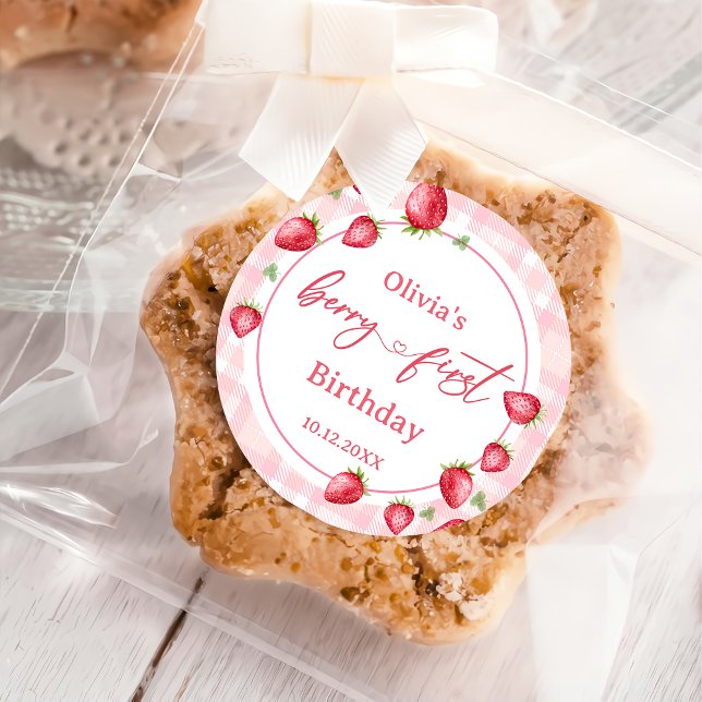 Pink Gingham Strawberry Birthday Runder Aufkleber (Von Creator hochgeladen)