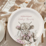 Pink Girl Floral Highland Kuh Baby Dusche Pappteller<br><div class="desc">Mit unseren Niedlichen Highland Kuh Paper Tellern bringen Sie Ihre Babydusche mit einer charmanten Touch. Diese Teller sind perfekt für die Zubereitung von Leckereien und Snacks geeignet und bieten ein skurriles Highland-Kuh-Design, das Ihnen eine reizvolle, rustikale Touch verleiht. Jede Platte zeigt eine liebenswerte Highland Kuh mit ihrem charakteristischen, schagelförmigen Fell...</div>