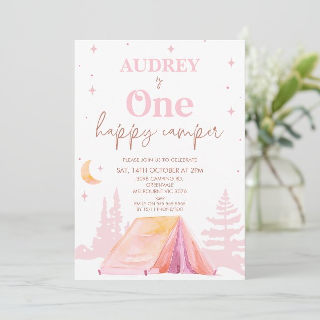Pink Girls Happy Camper 1. Geburtstag Einladung (Stehend Vorderseite)