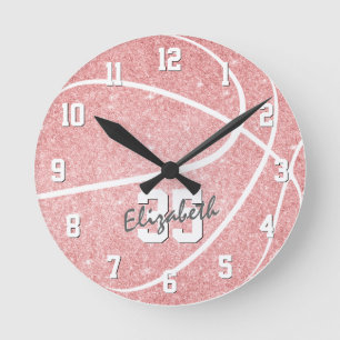 Pink girly basketball room decor personalized runde wanduhr