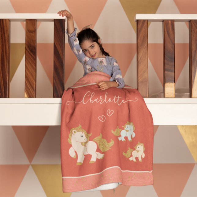 Pink Glitzer Ponys mit Vorname Little Girl Fleecedecke (Von Creator hochgeladen)