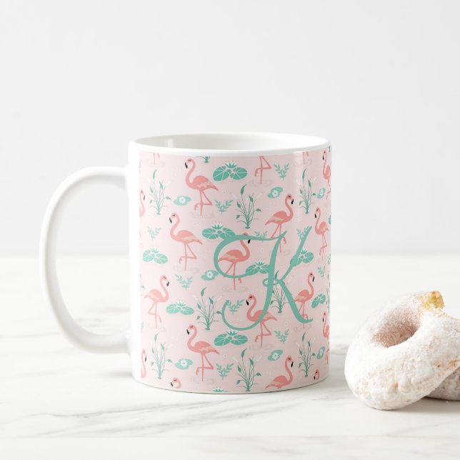 Pink Green Flamingo Monogram Tropical Birds Kaffeetasse (Mit Donut)