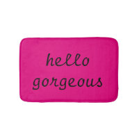Pink-"hallo herrliches" Bürsten-Buchstabe-Mädchen
