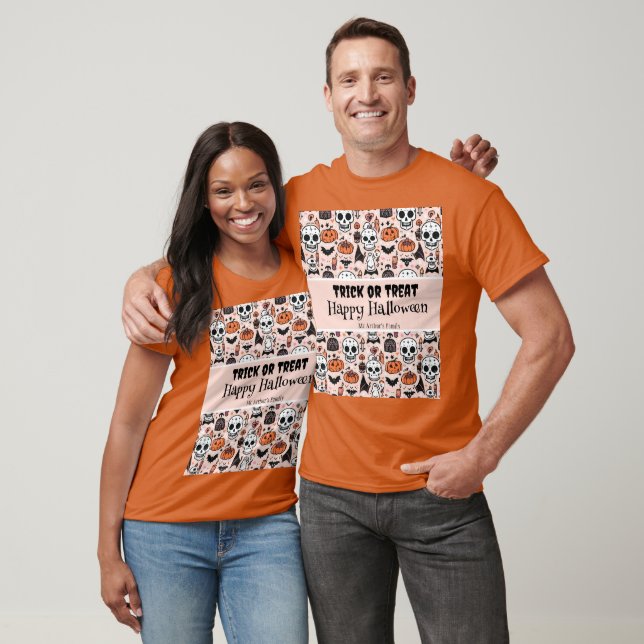 Pink Halloween Trick oder Behandeln von benutzerde T-Shirt (Unisex)