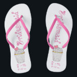 Pink Heart Cupcake Bridesmaid Hochzeit Flip Flops<br><div class="desc">Flip Flops zeigen eine originelle Marker-Abbildung eines Kuchens mit Zuckerguss,  Sprinklen und einem rosa Herz,  mit BRIDESMAID in einem lustigen rosa Schriftart.</div>